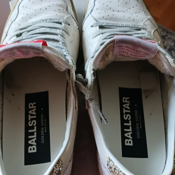Golden Goose White Sneakers with Silver Star - Picture 5 of 9